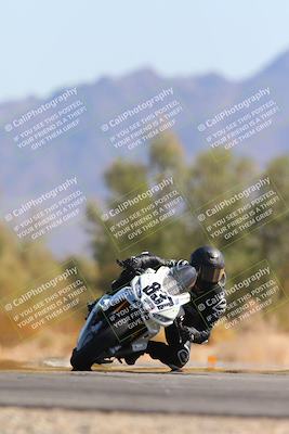 media/Oct-20-2024-CVMA (Sun) [[d4a3dff211]]/Race 9-Formulw LW Twins SHOOTOUT/
